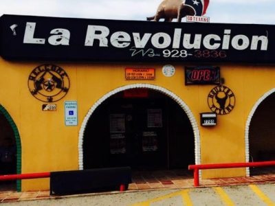 La Revolución Sports Bar 2